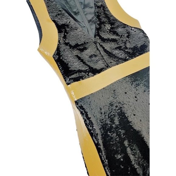 Authentic Burberry Oana Tape-Trimmed Sequin Dress - Picture 4 of 15